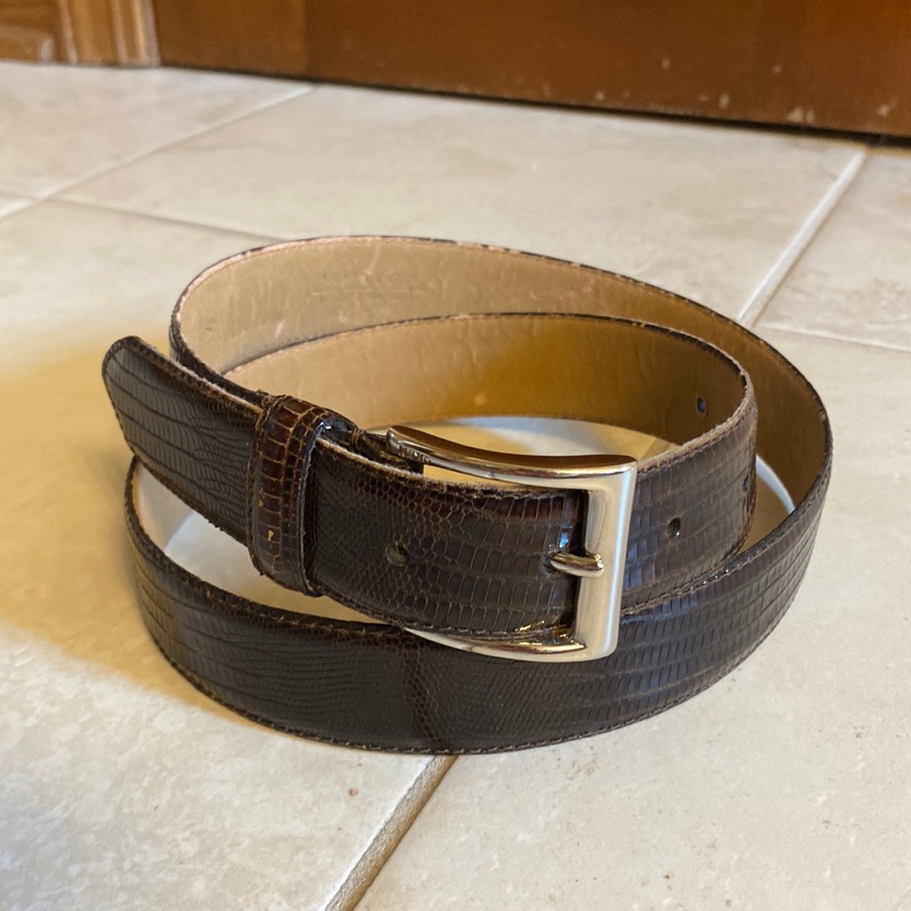DKNY brown leather belt women’s size medium 38”